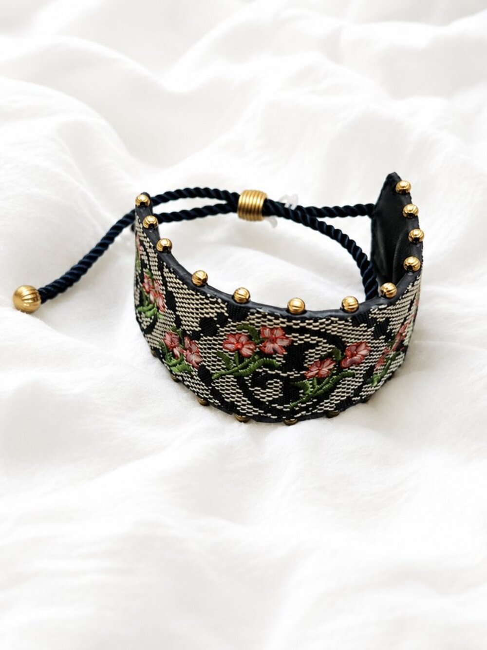 NWT Tory Burch T-Monogram Floral Bracelet